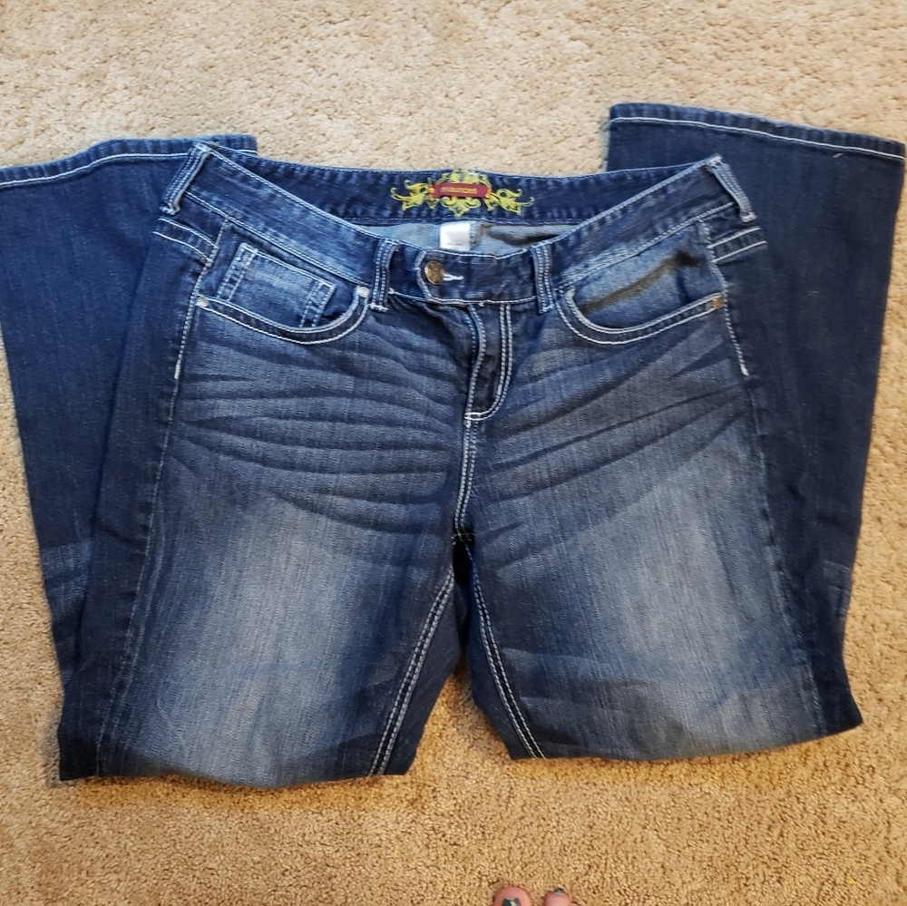 Maurice's jeans